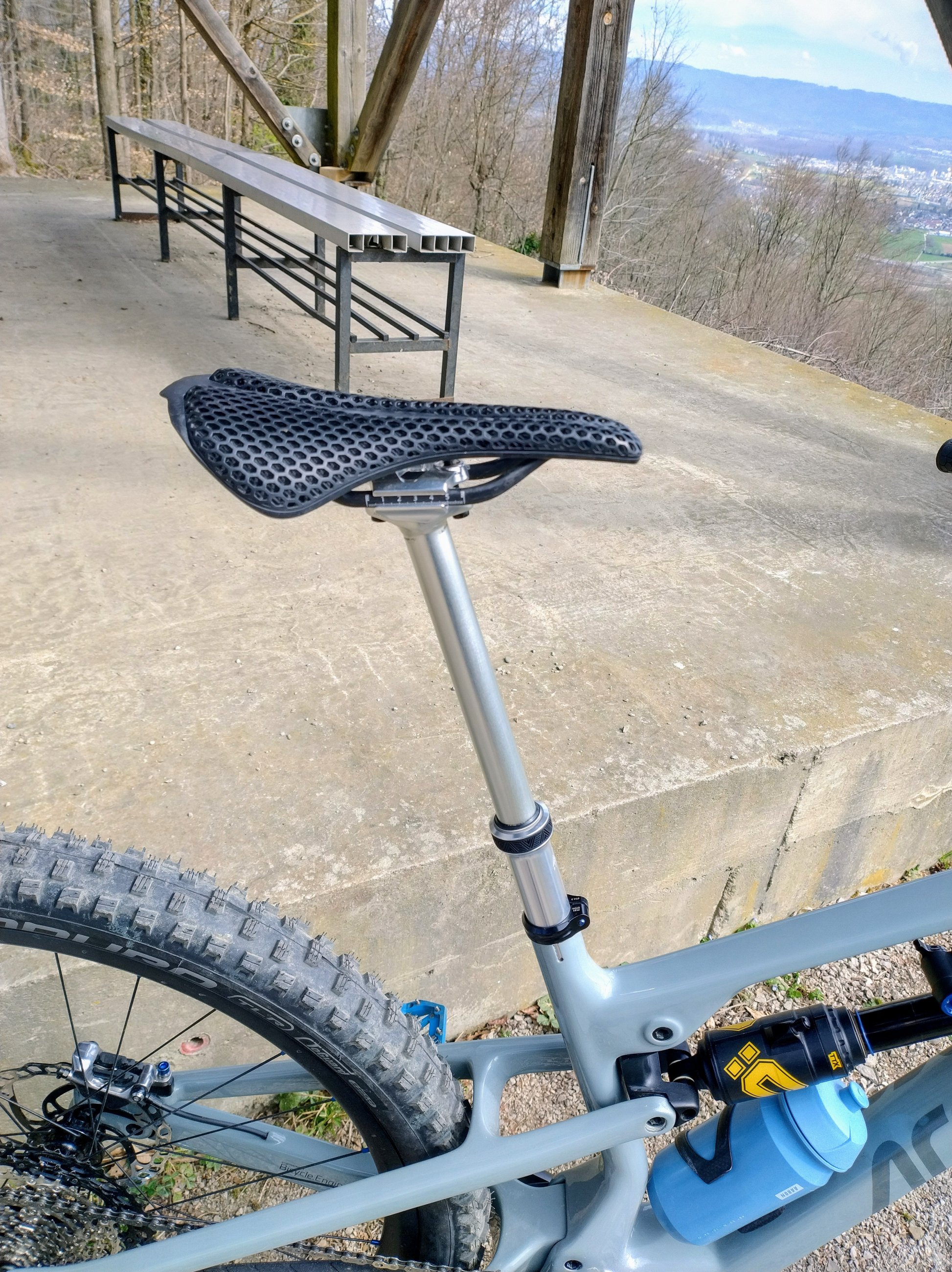 1000126987.jpg 1000126987.jpg