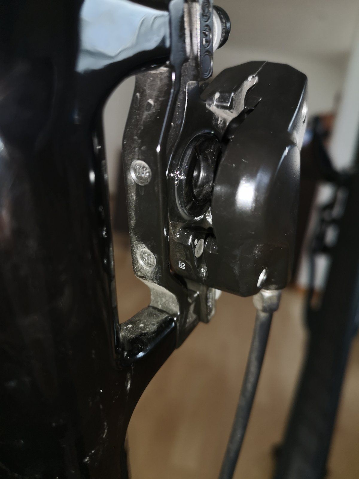 fahrrad bremsbelag gewechselt dabei beim.bremssattel die kolben rausgefallen