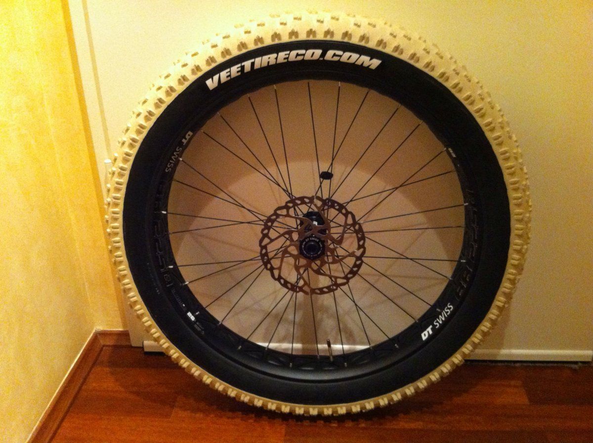 1Tubeless.jpg