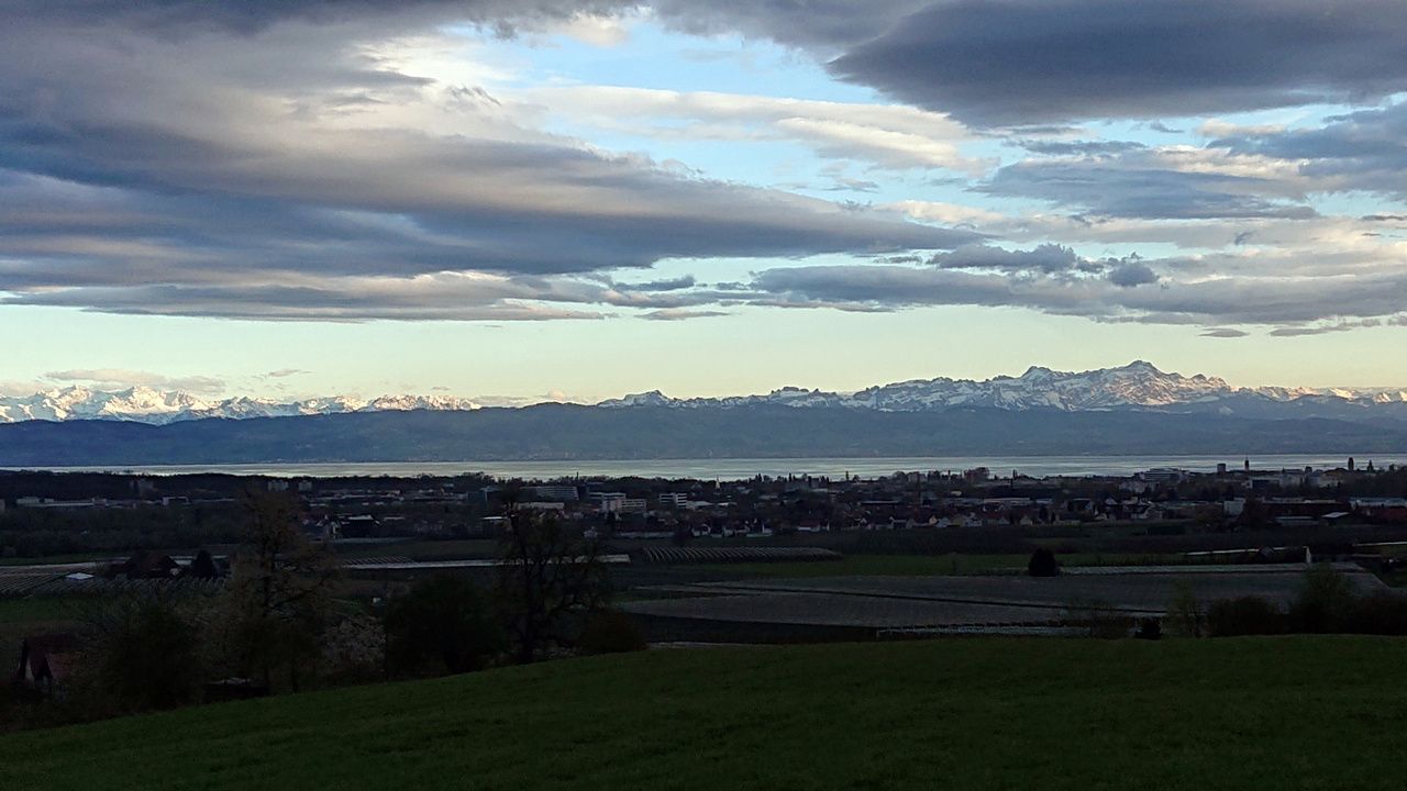 2021-04-11-HaldenbergKapelle-Aussicht-2-DSC_6233-2-HD-cp.JPG