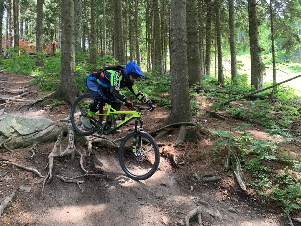 2021-06-27 at 19.27.34.jpeg