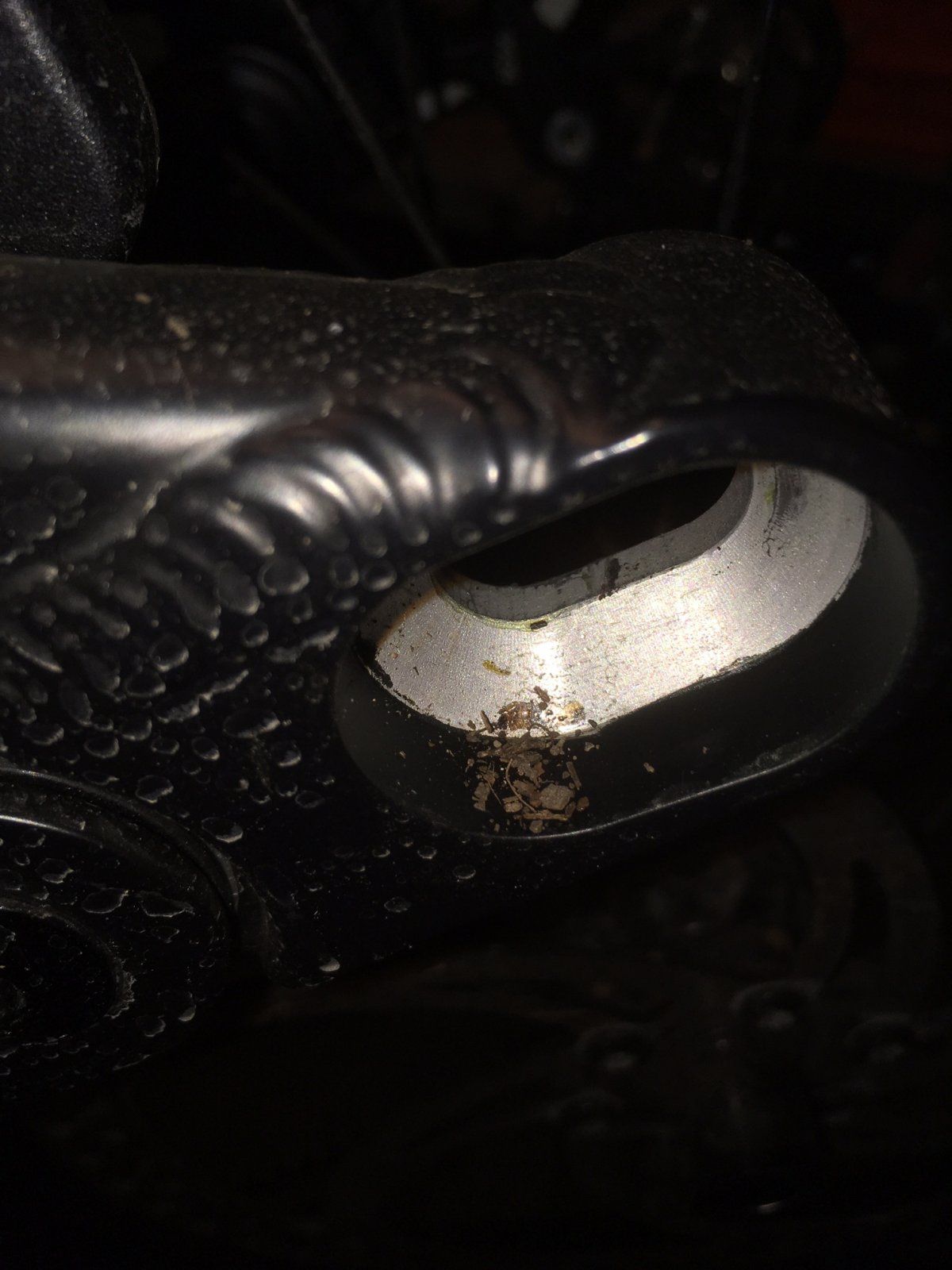 2021-08-05 Steckachse Dreck.jpeg