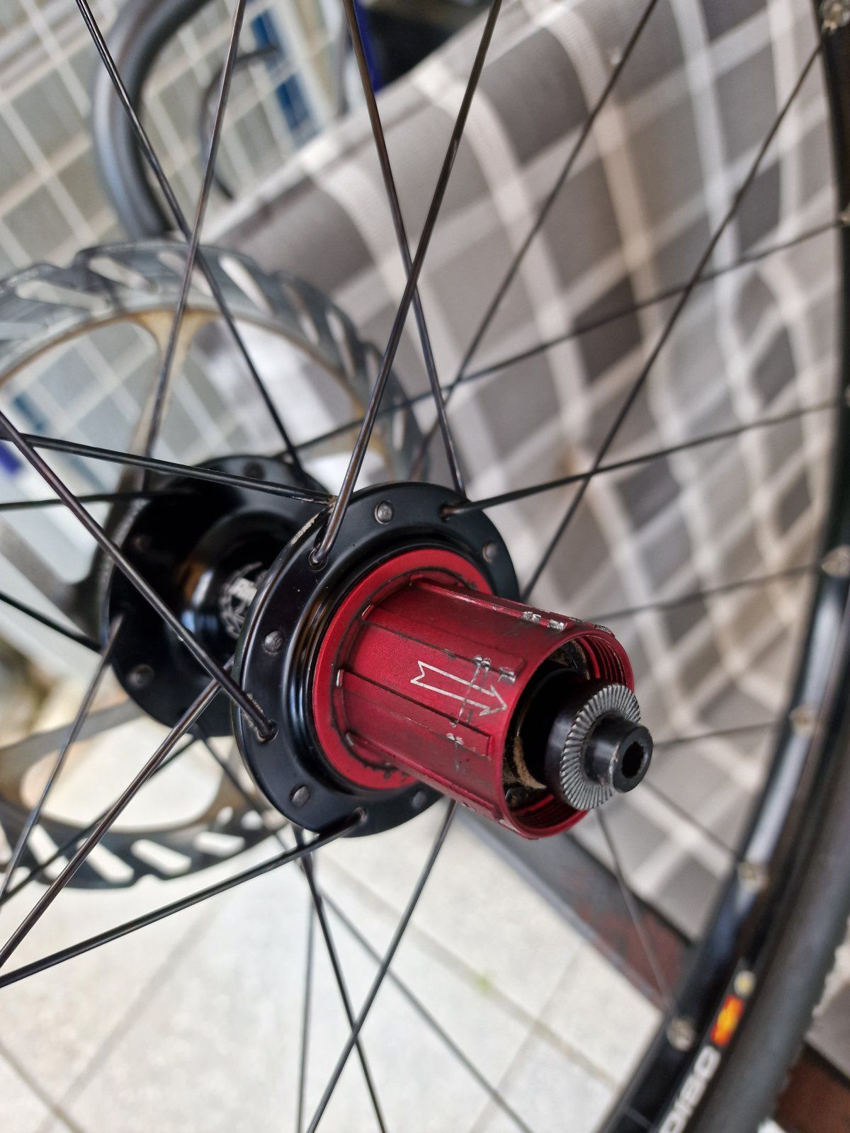 Erledigt Laufrad oder Freilauf 26 Zoll für Cannondale 135mm Shimano 10 Fach MTBNews.de