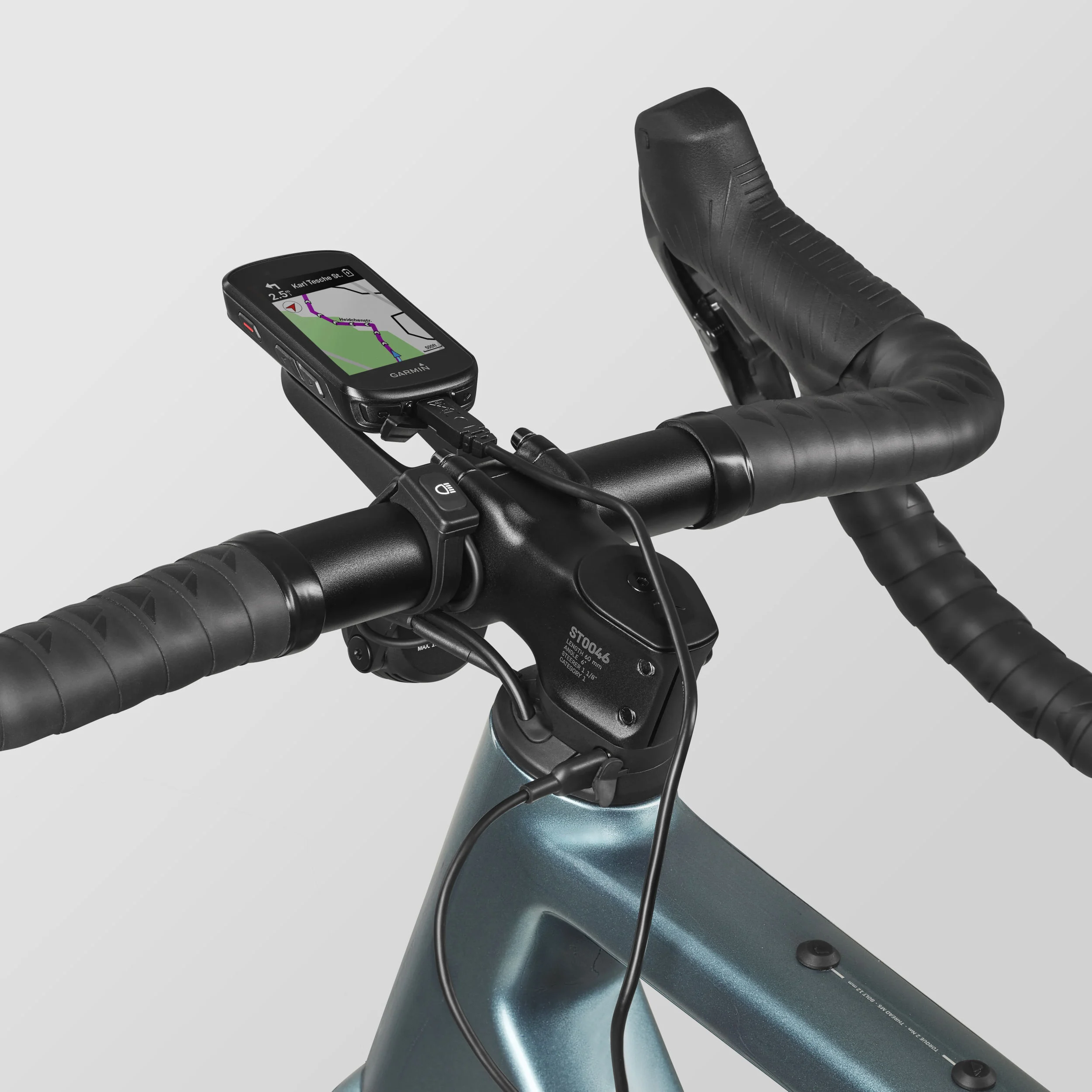 2026_TOP-3_grizl_cf-9-axs-long_4146_R126_P04_eclips-usbc (1).webp