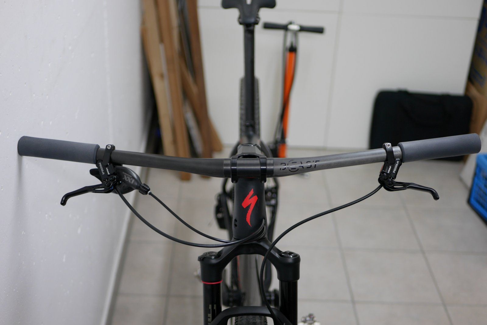 2360736-v98mewnxppyd-p1640718-original.jpg