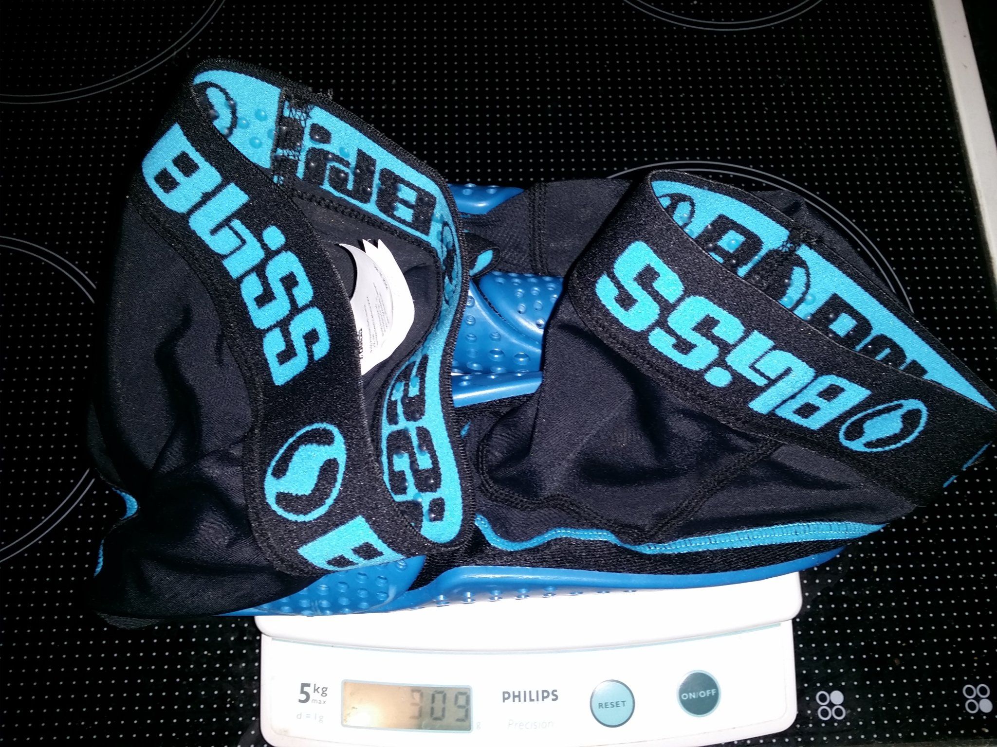 Bliss ARG Mininalist Knee Pad - 309 gramms.jpg