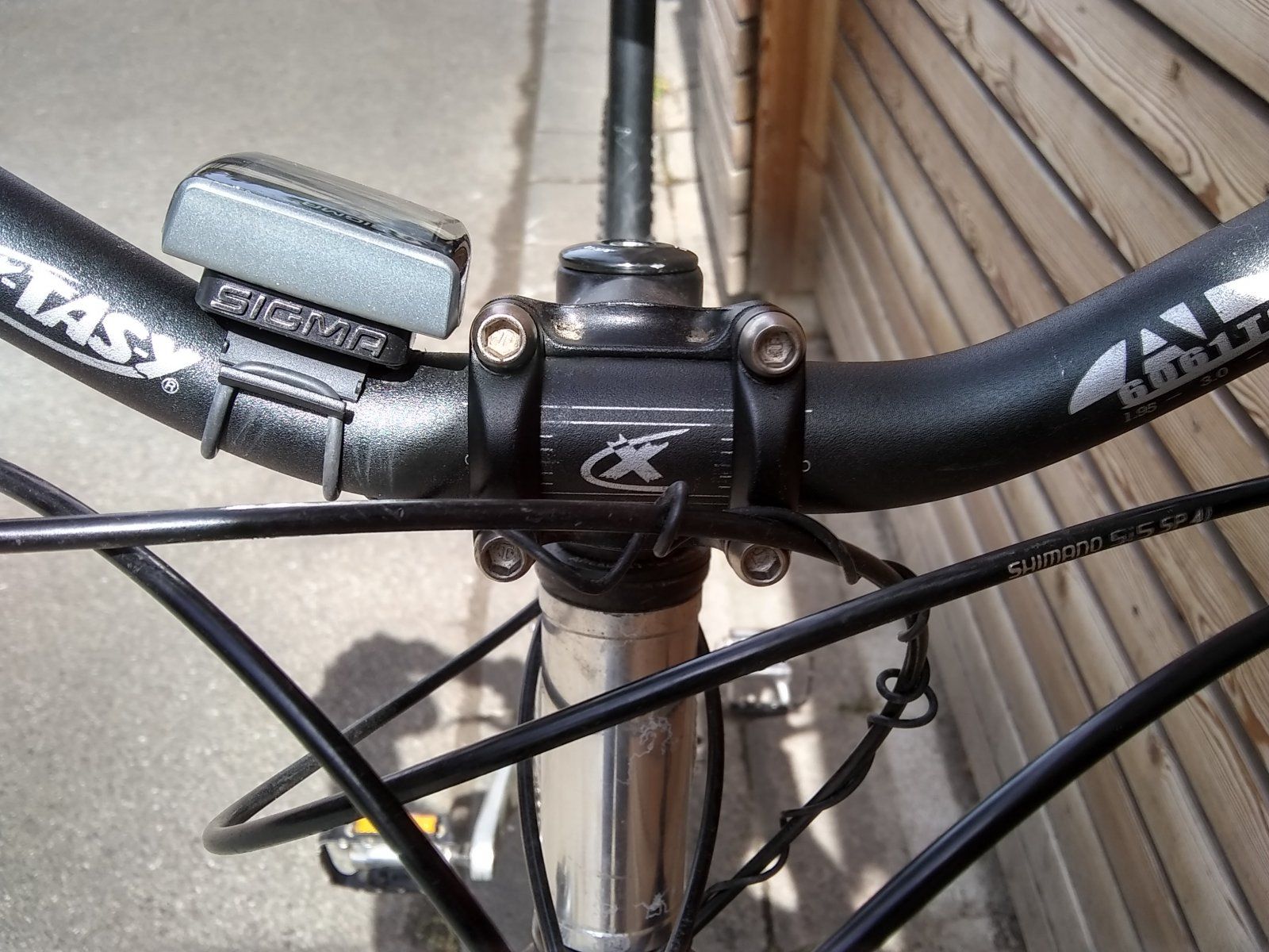 alu2.jpg