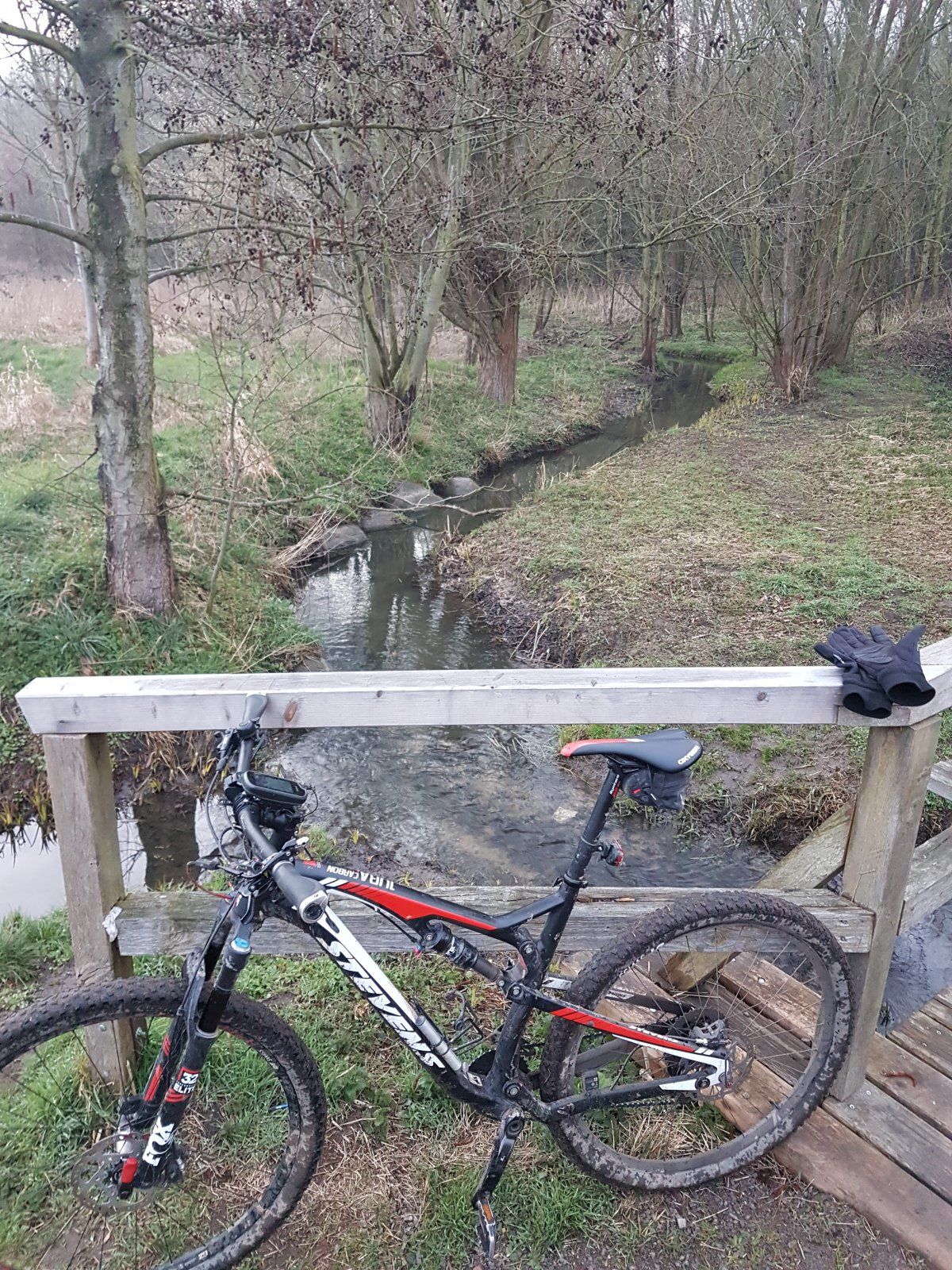 am Beberbach.jpg
