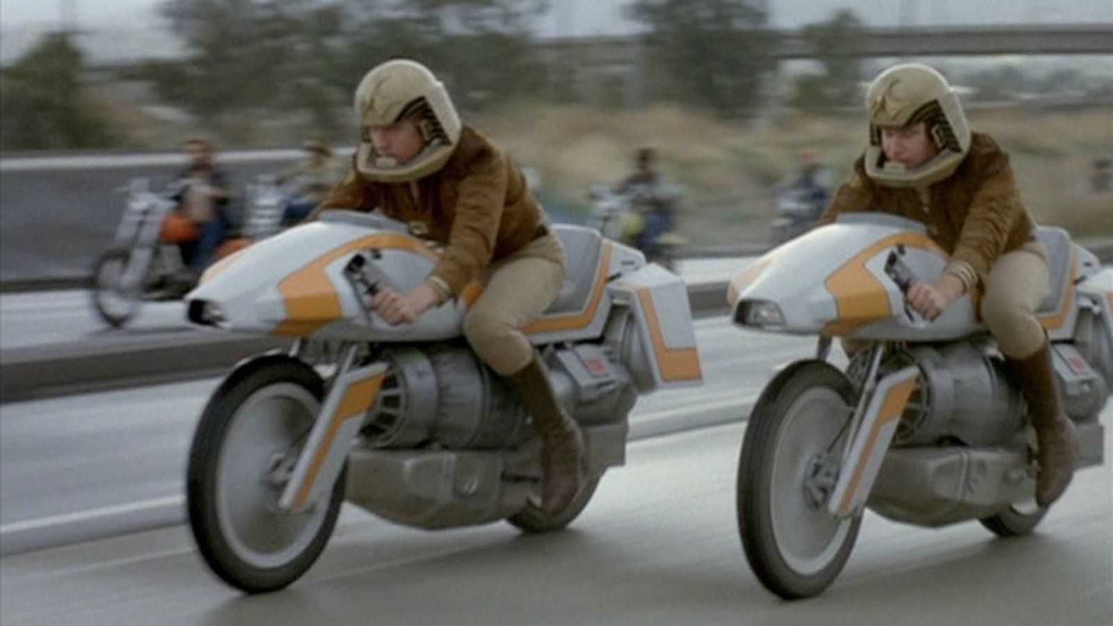 Battlestar-Galactica-turbine-bikes.jpg