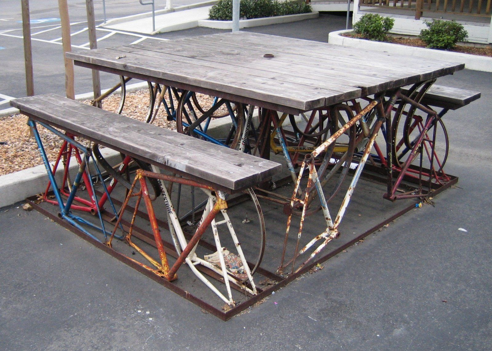 Bench RBUK Bridgestone.jpg