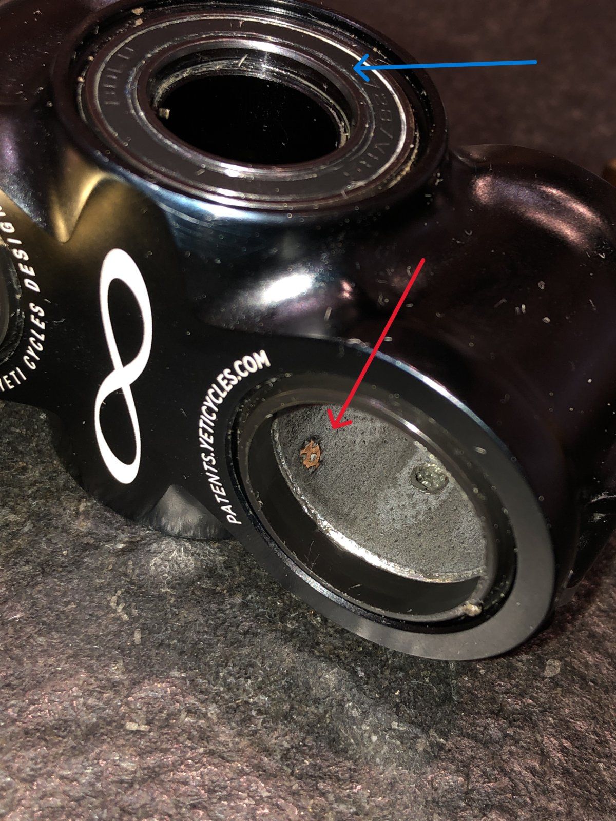 bushing_pressure_mark.JPG
