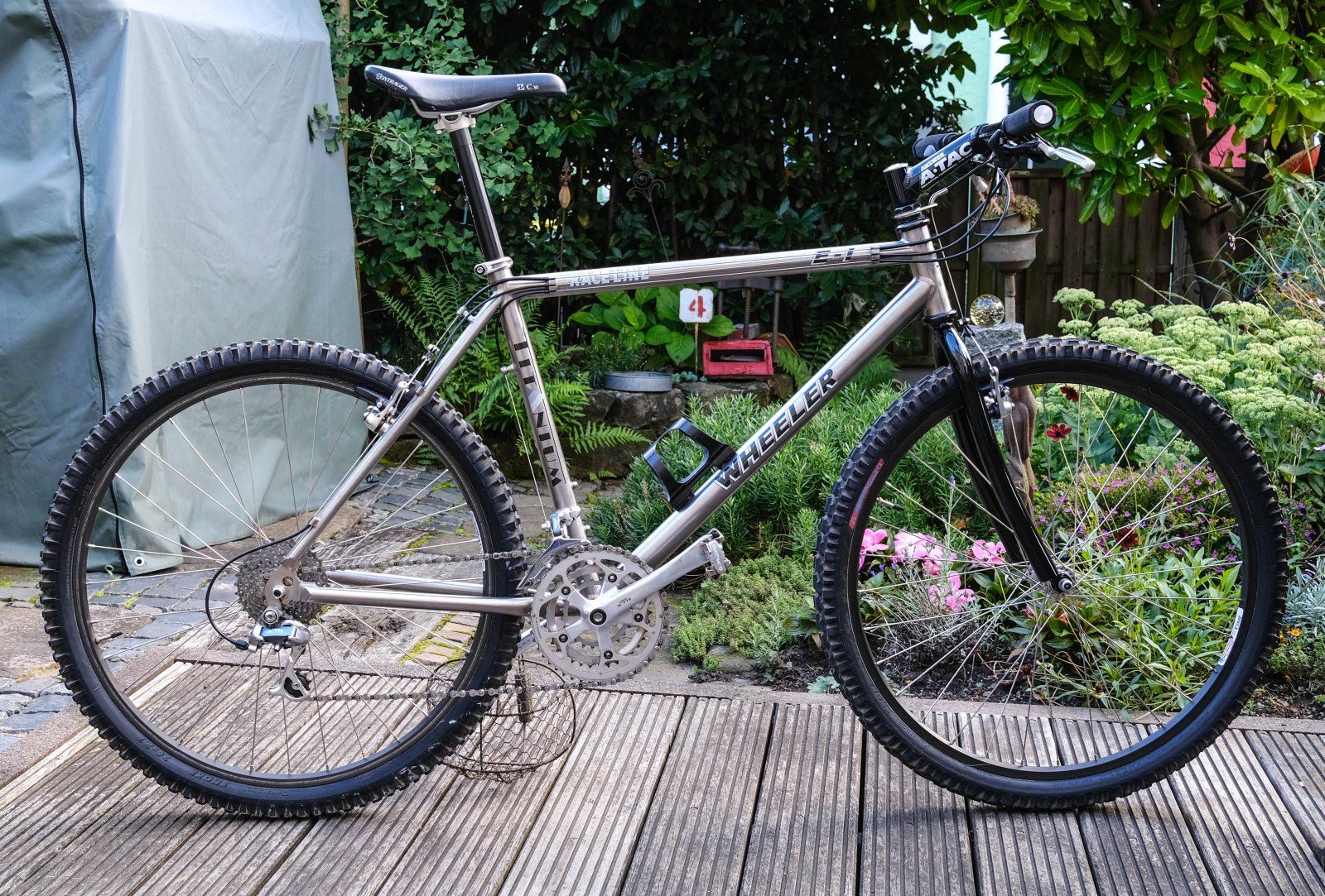 Wheeler sales titanium bike
