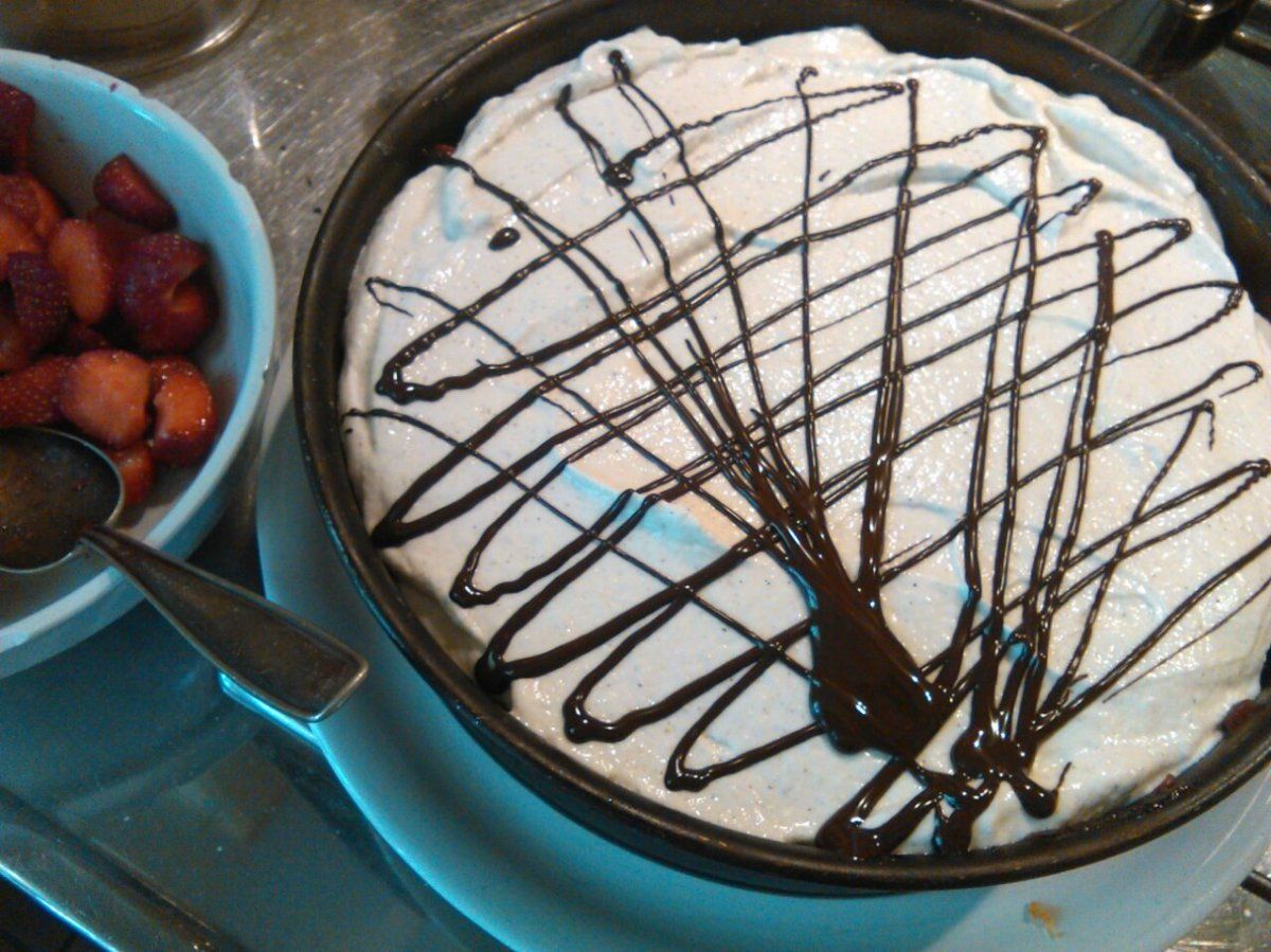 erdbeer mascarpone sahne.jpg