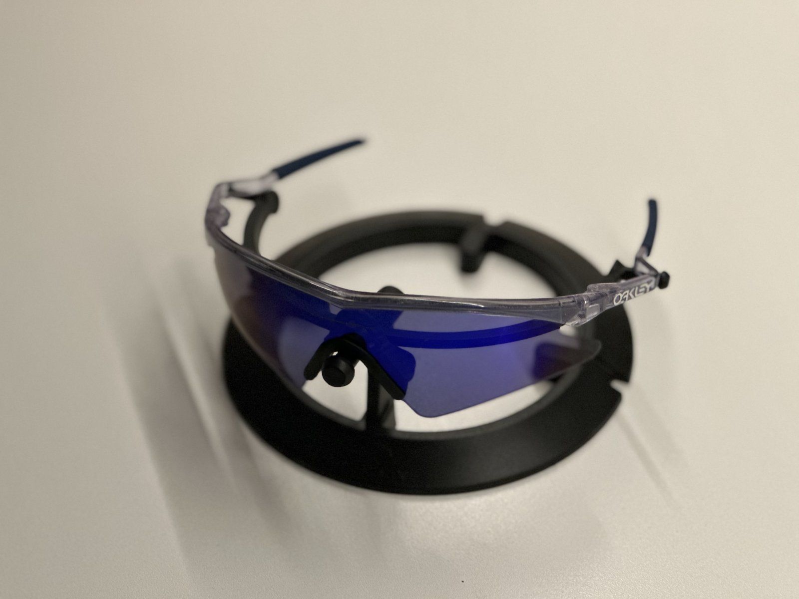 Die Oakley Galerie - Hommage an die alten (!) Kultbrillen | Seite