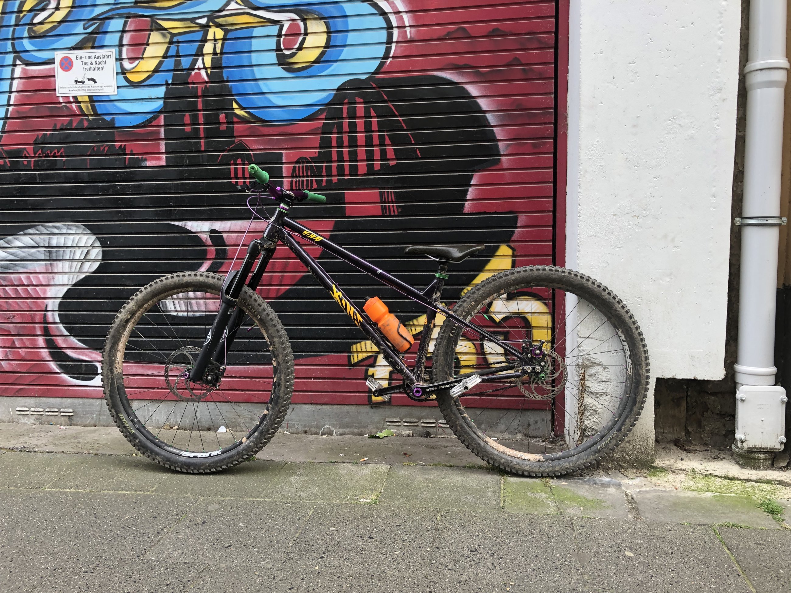 Honzo ESD in L w/ 160mm Fork travel