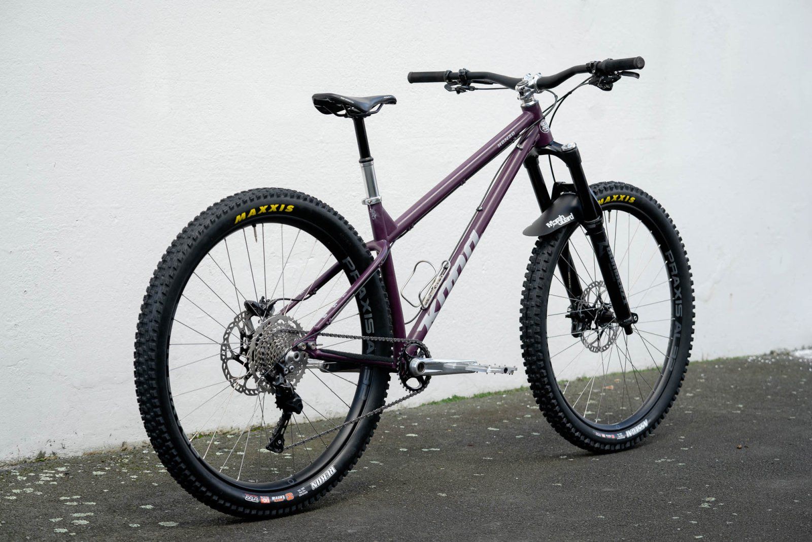 Kona Custom.jpg