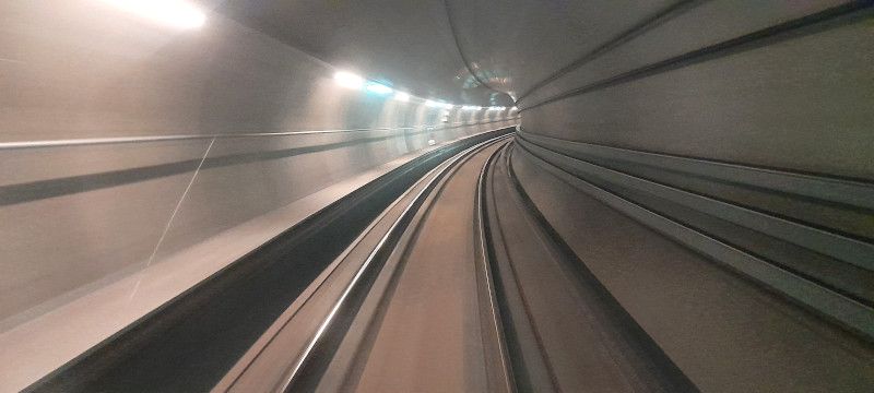 Metro 800.jpg
