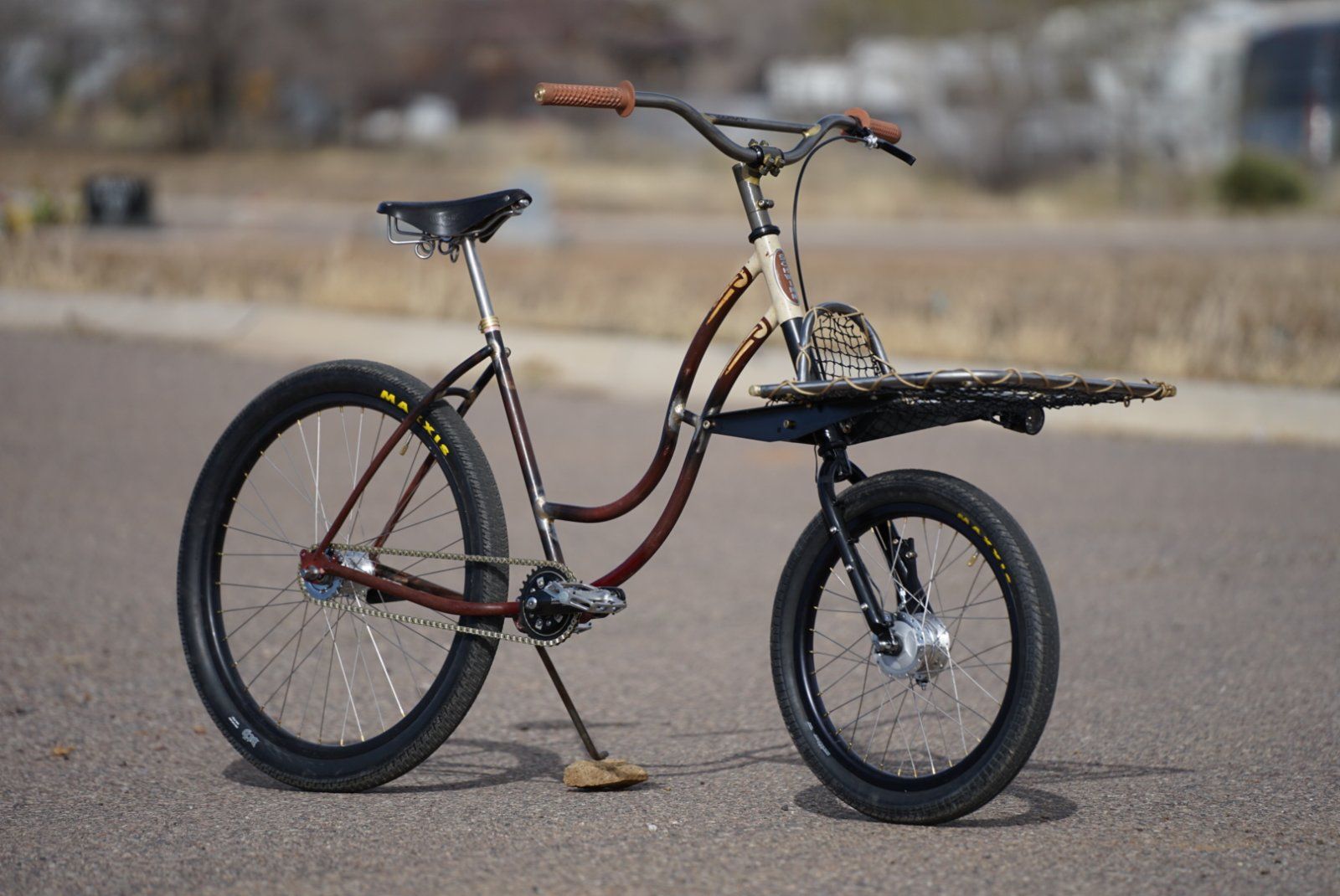 MoneBikes-step-through-cycle-truck-3.jpg