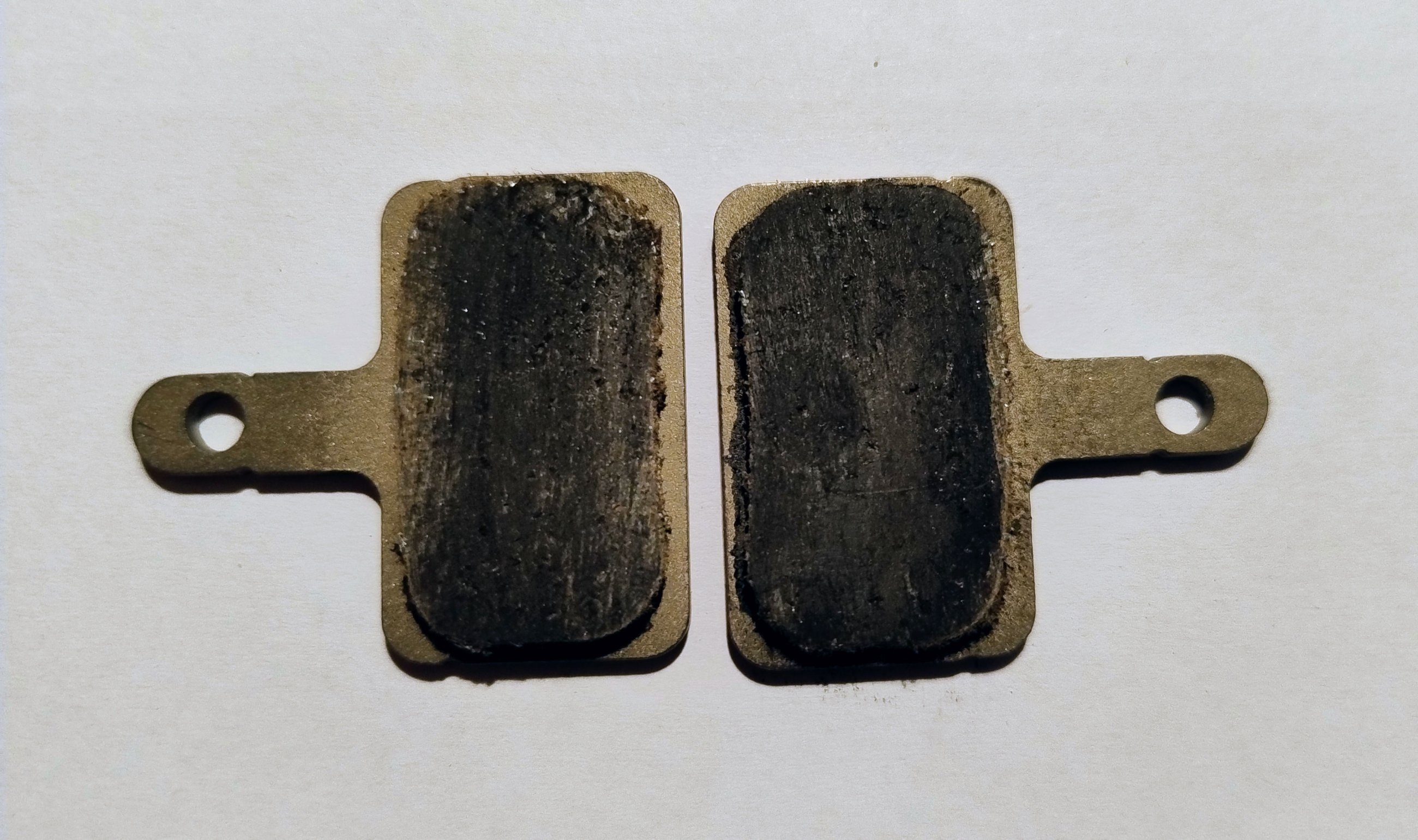 Pads-vorn-1.jpg