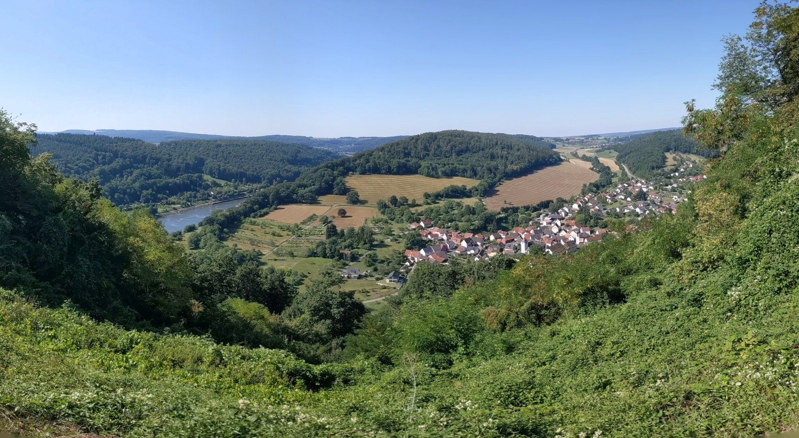 PANO_20200805_103658.vr.jpg
