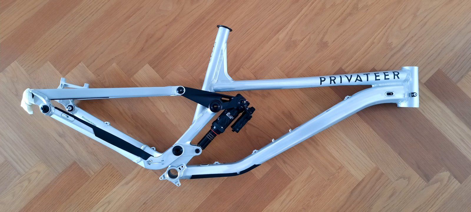 Privateer 161 Rahmen neu.jpg