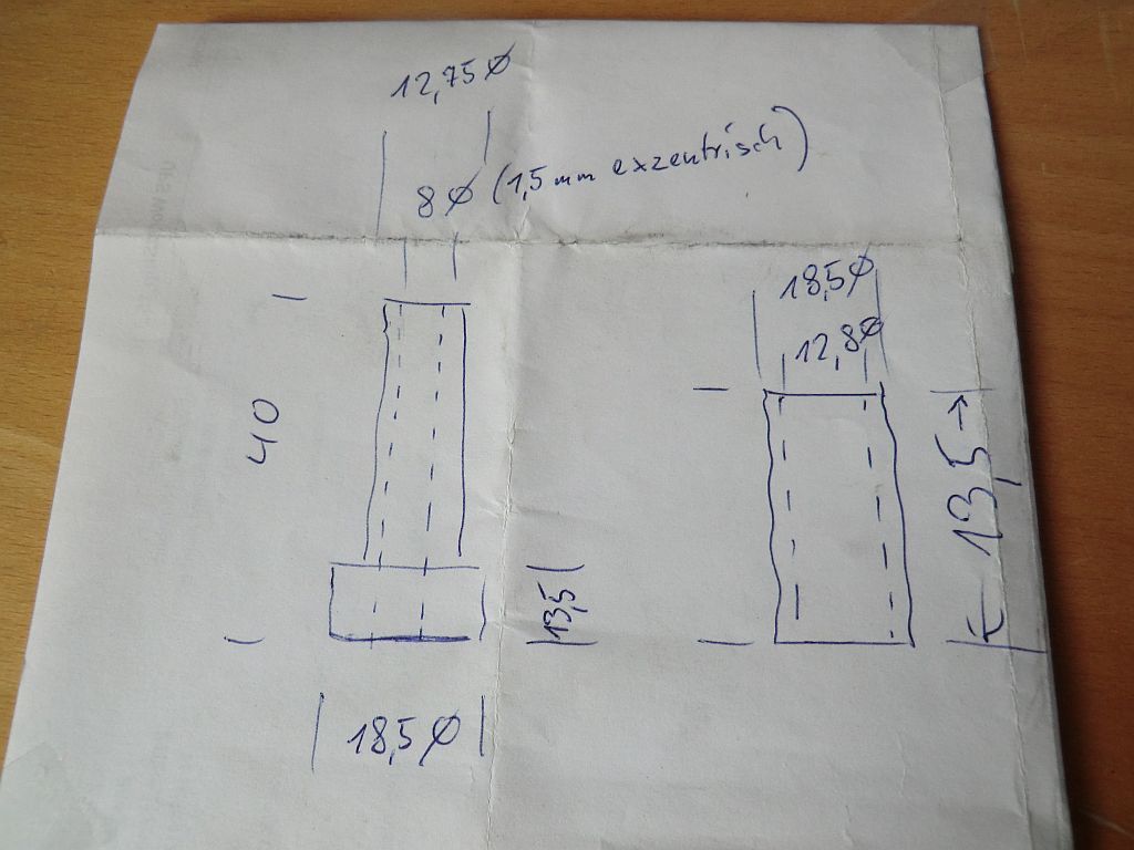 R9 Alternative Buchsen - Skizze Einbaubuchsen 200er Daempfer.jpg