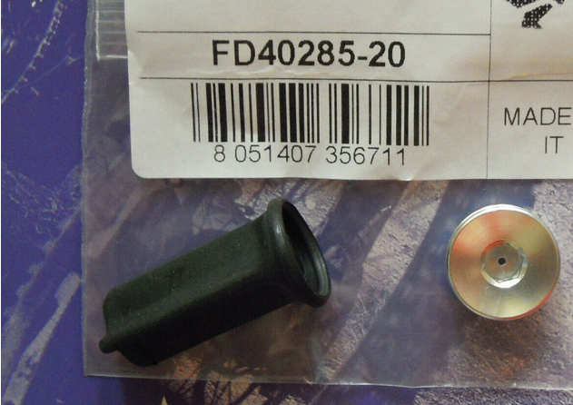Screenshot 2022-08-20 at 23-58-35 Formula Reservoir Kit Fd40285-20 Fahrrad online kaufen eBay.png