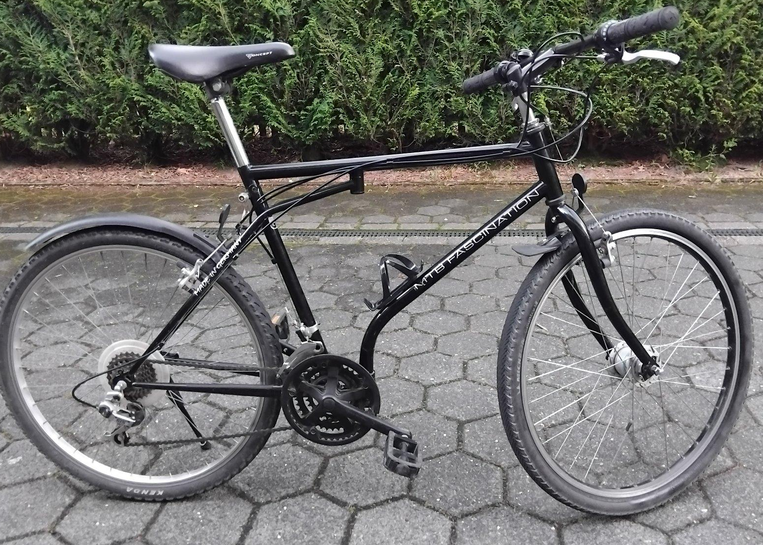 Screenshot 2025-11-25 at 18-23-54 e1bf6af0-3f3e-448d-9f5d-24ecc430a495 (JPEG-Grafik 1600 × 120...png