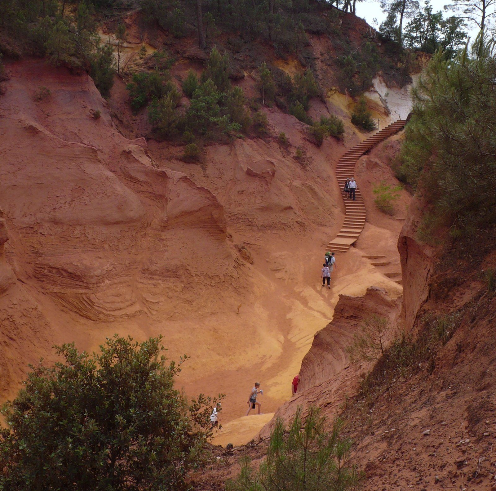 Sentier des ocres.jpg