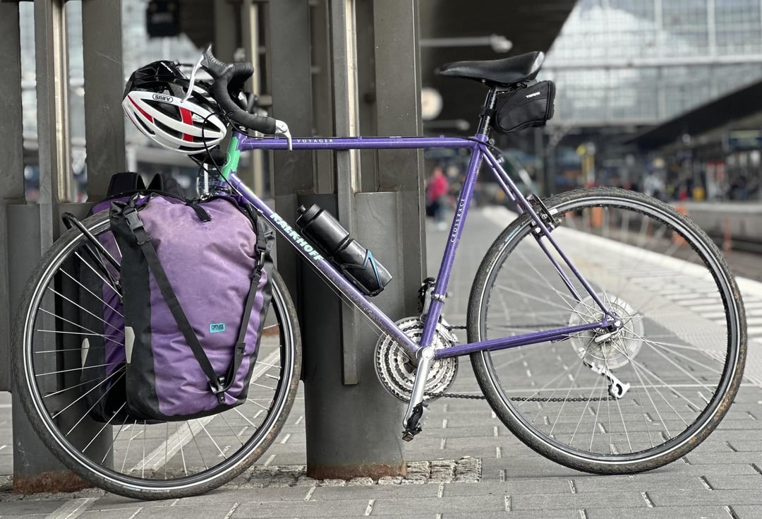 single-eyelet-rear-rack-v0-5713cs5pqfsc1.jpeg