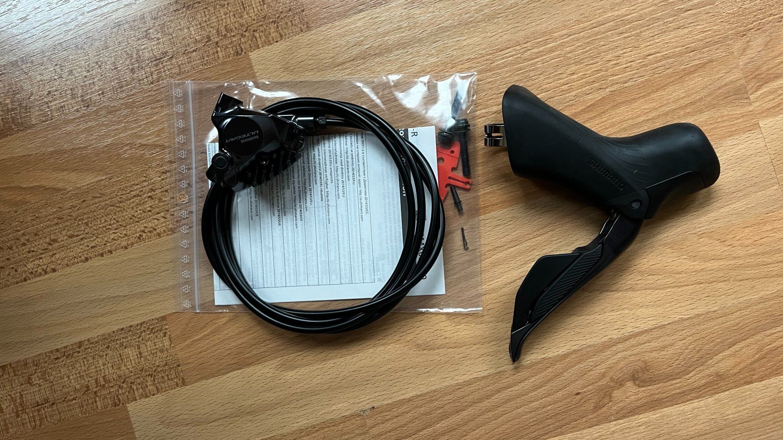 ST-R8170.jpg