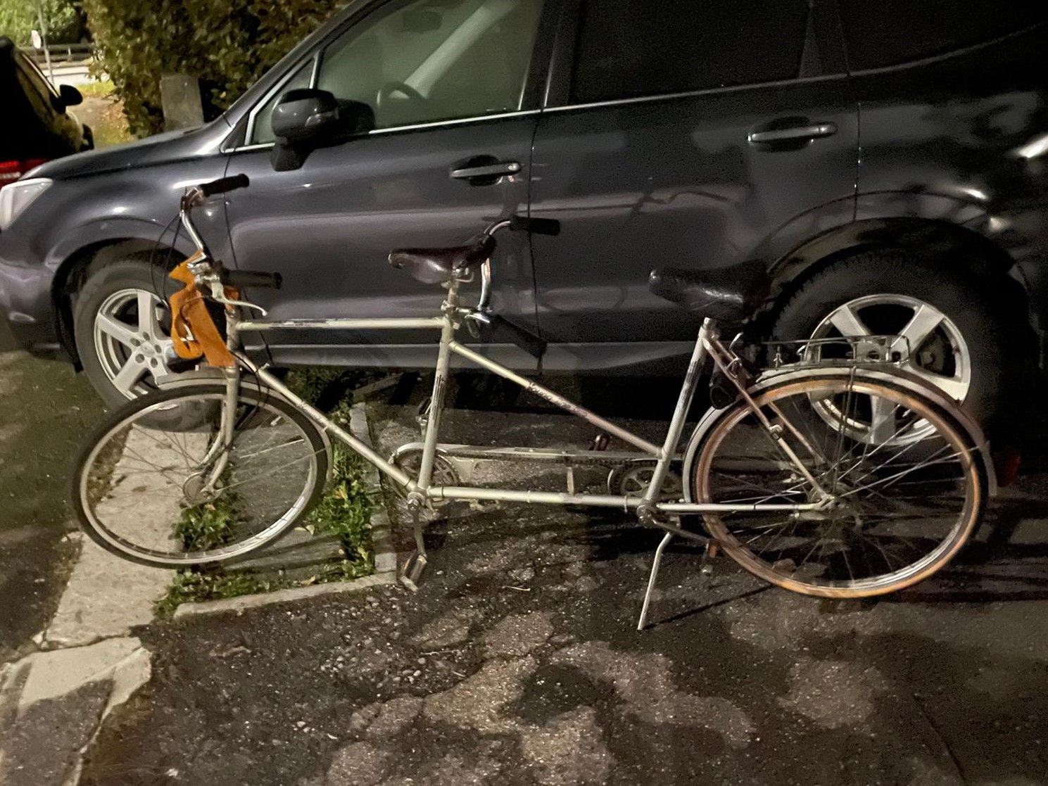 Tandem.jpg Tandem.jpg