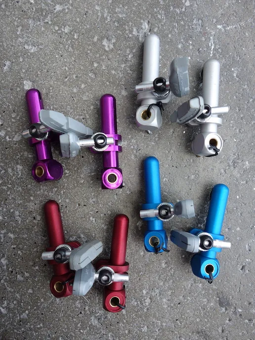 Tektro adjustable-cantilever-brake-sets-in-a-choice-of-colours wie Acor Fred Salmon.webp