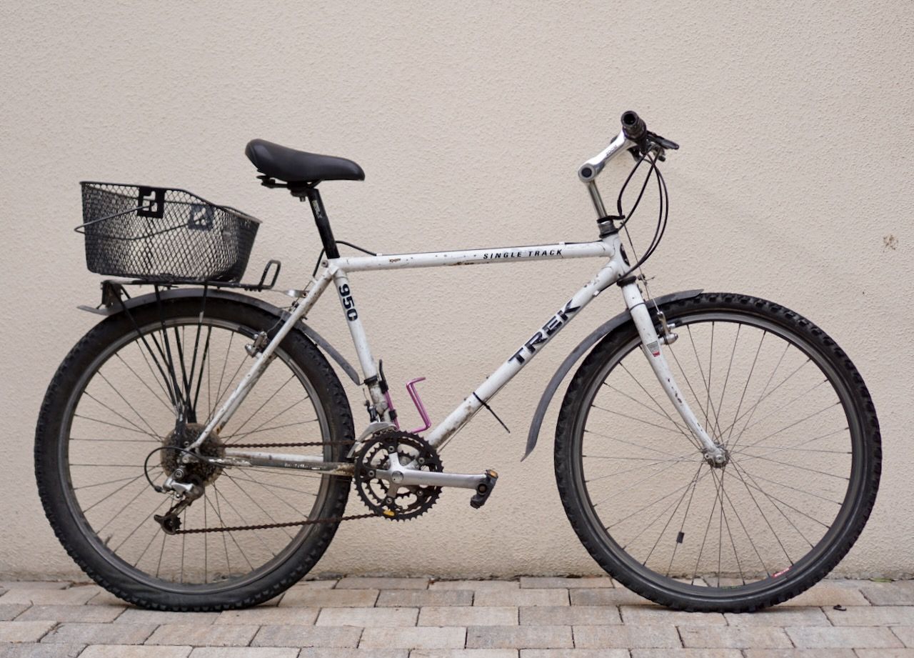 Trek950-1990-White - 1 (50).jpeg