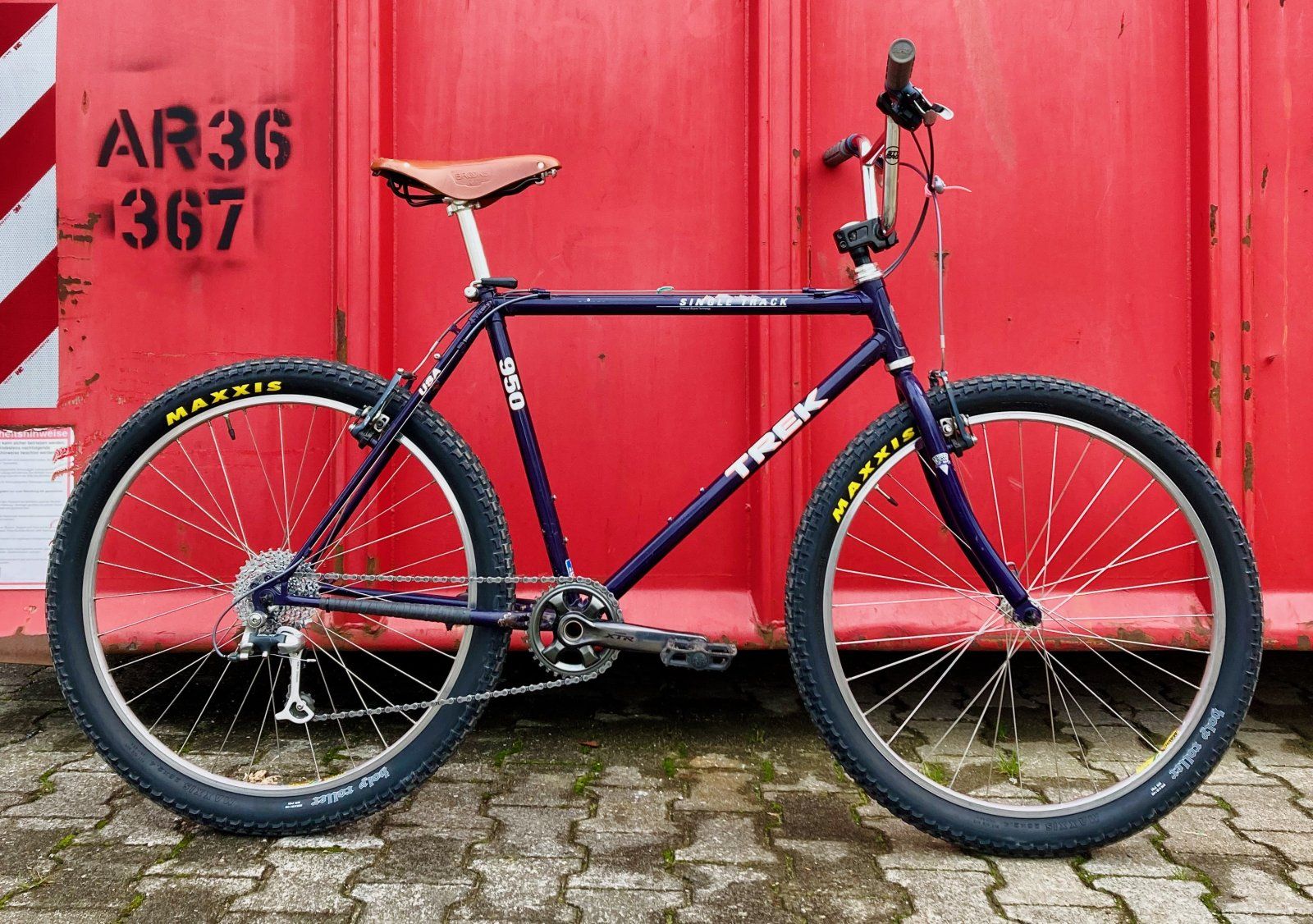 Trek950-BMX-Crusing-20.11.22-HolyRoller - 1 (1).jpeg