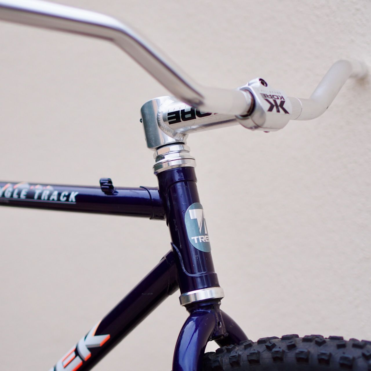 Trek950-ShimPlease-3.jpeg