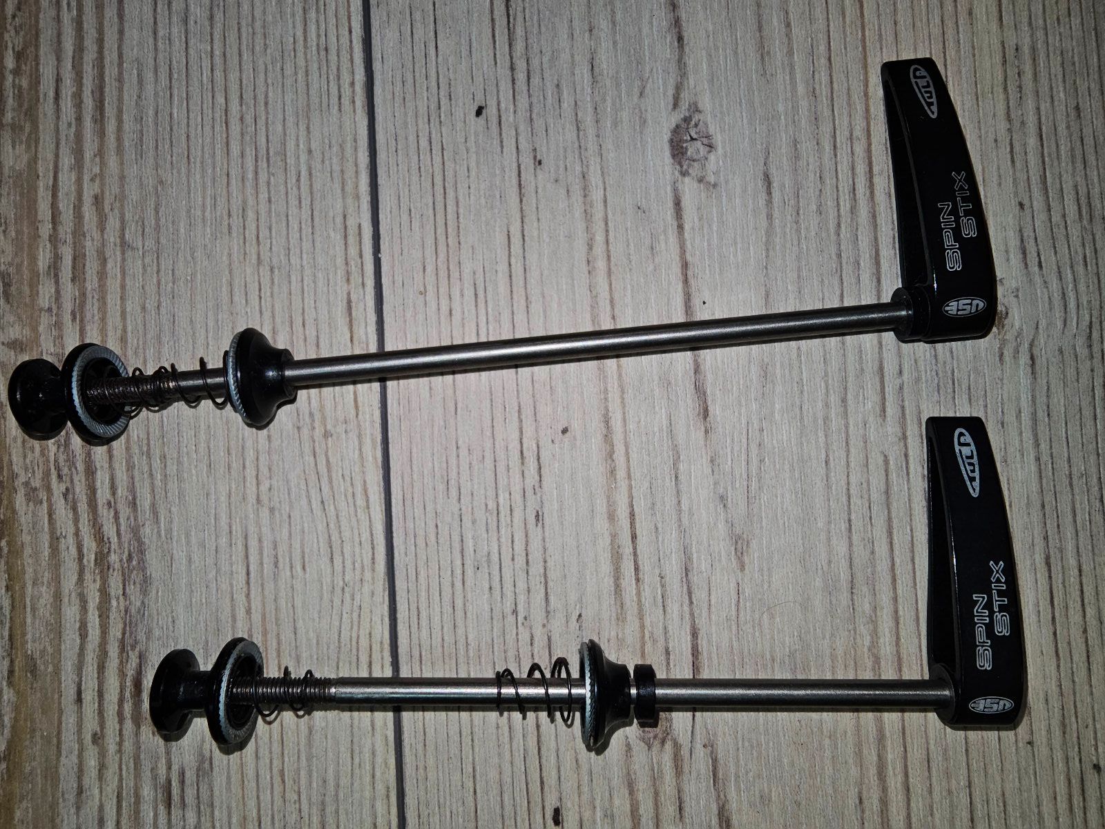 USE Spin Stix Schnellspanner Skewer KA1.jpg