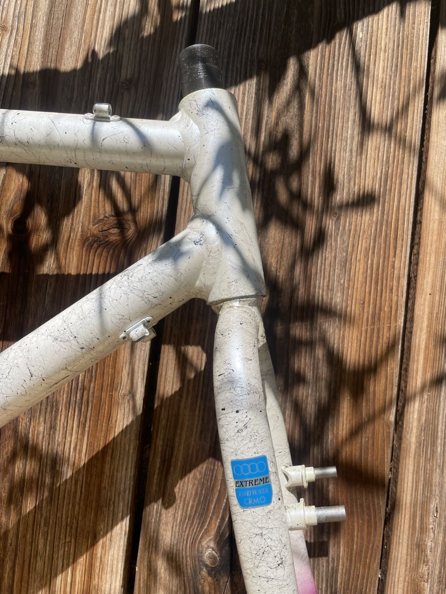 velo-rahmen-und-gabel (1).jpeg