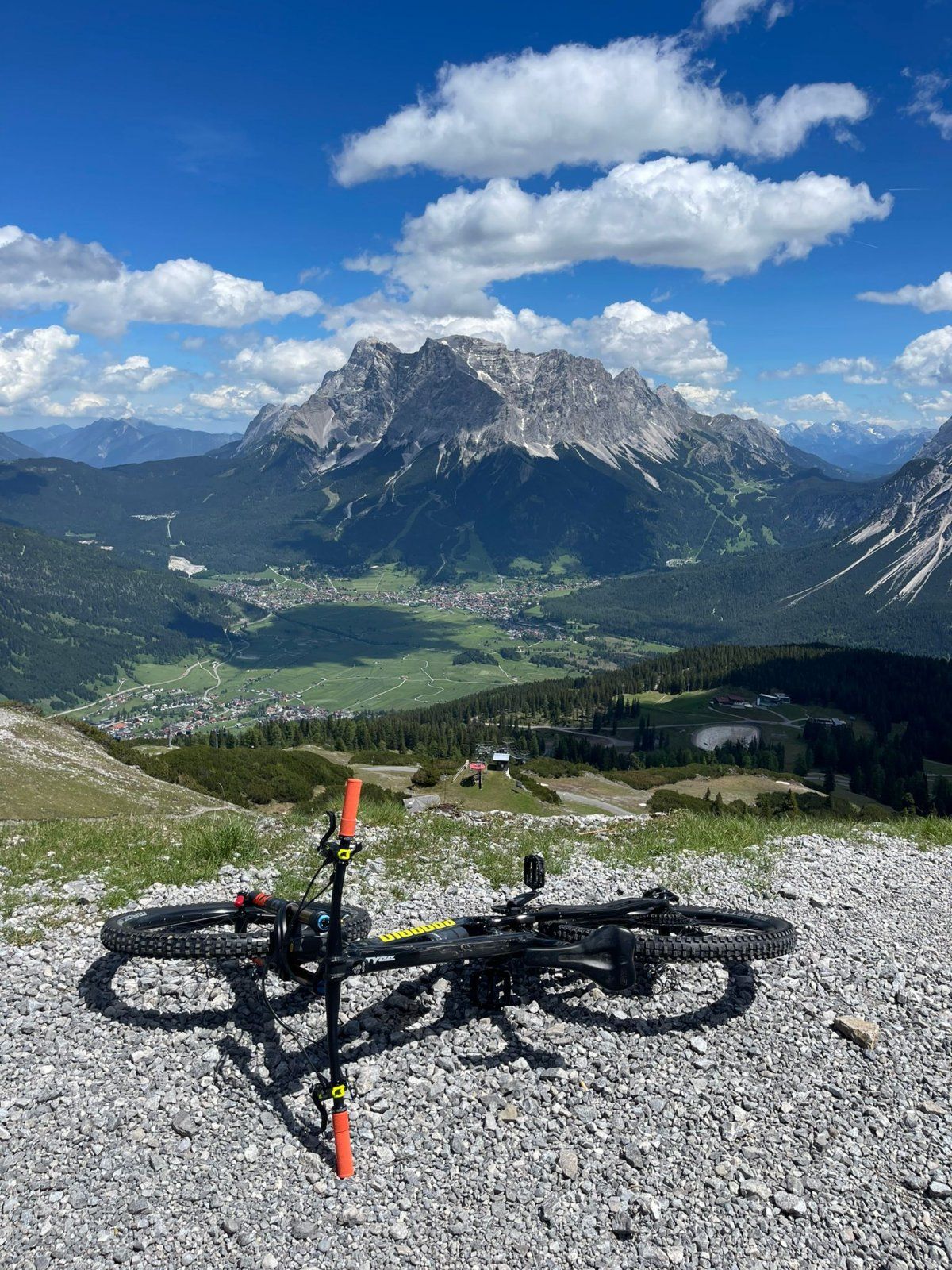 WhatsApp Image 2022-05-27 at 13.57.05.jpeg