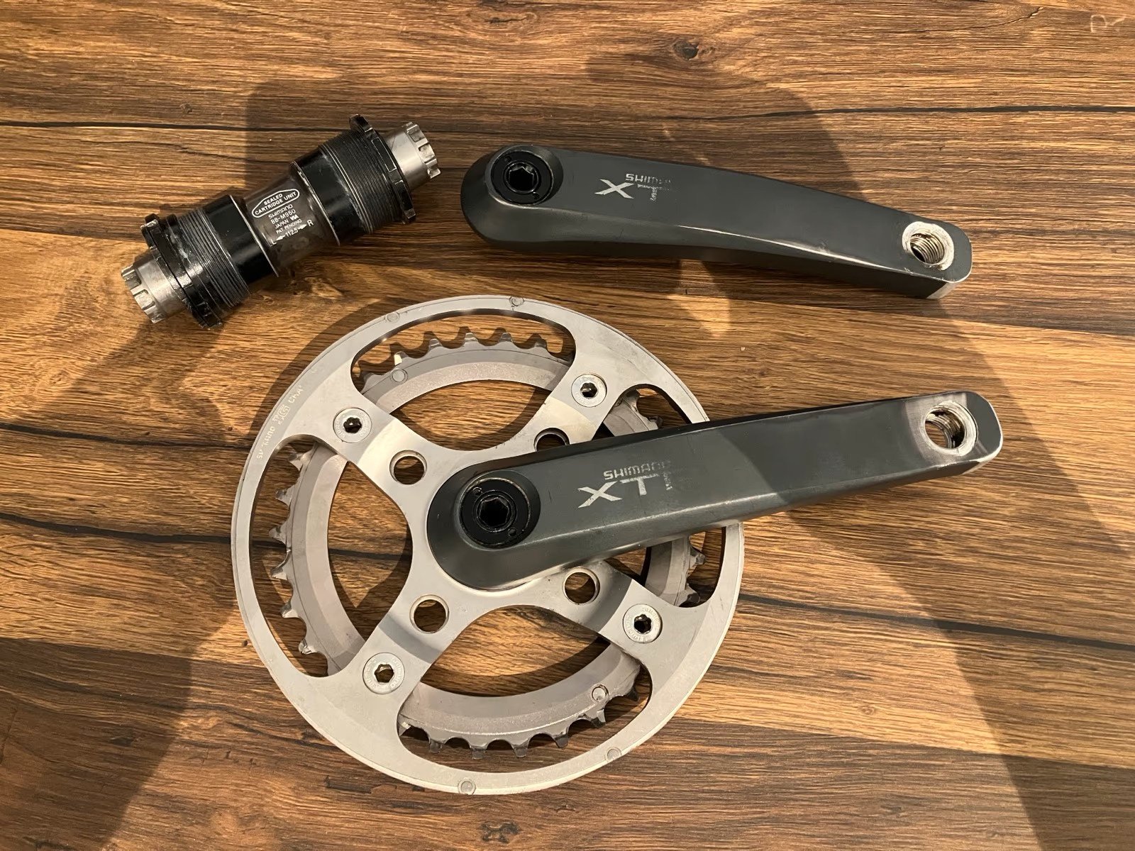 XTR 950 Kurbel auf 140 gekürzt KA1.jpg
