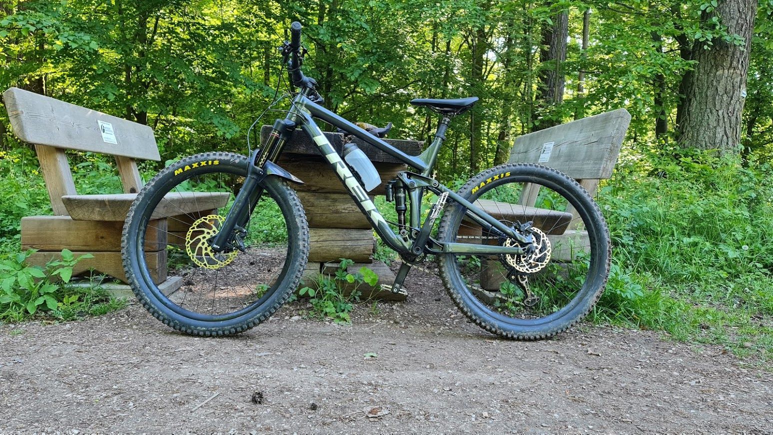 Zammel_Trek Remedy 8 XT_2v4.jpg