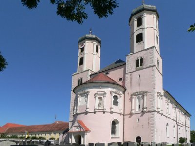 kirche-niederbayern.jpg