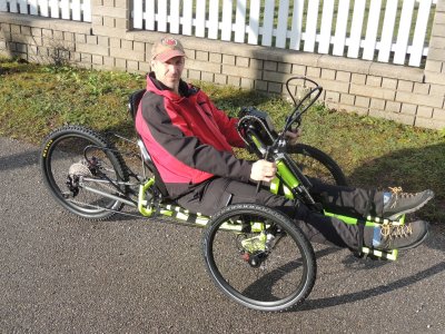 GlücklicherKundeMTBHandbikemitOLI.JPG