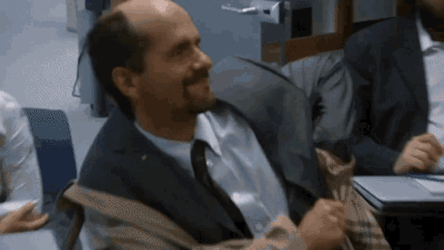 stromberg-stromberg-komm-lass-knacken.gif