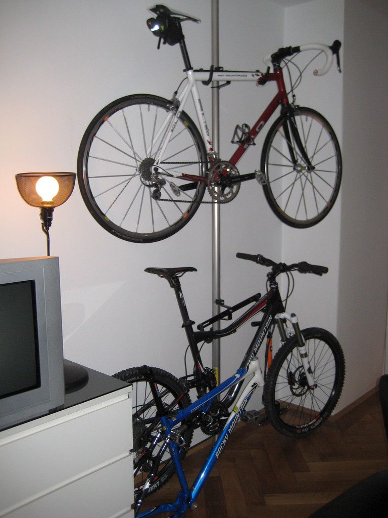 Element_2009_frame009.JPG
