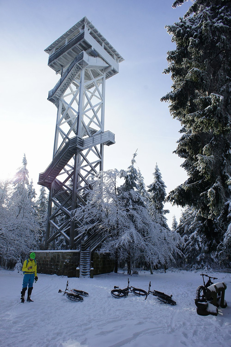 1760253-a4suil4vi4wa-ftirundesteinwald1-large.jpg