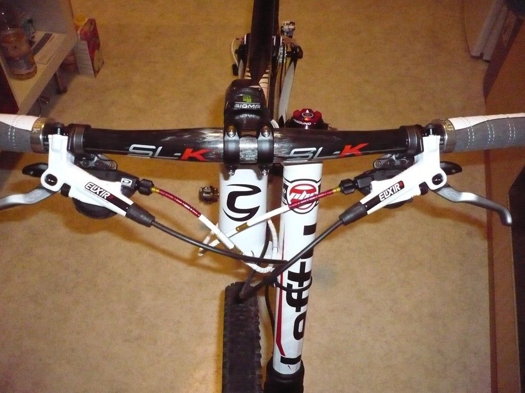 Cockpit2.JPG