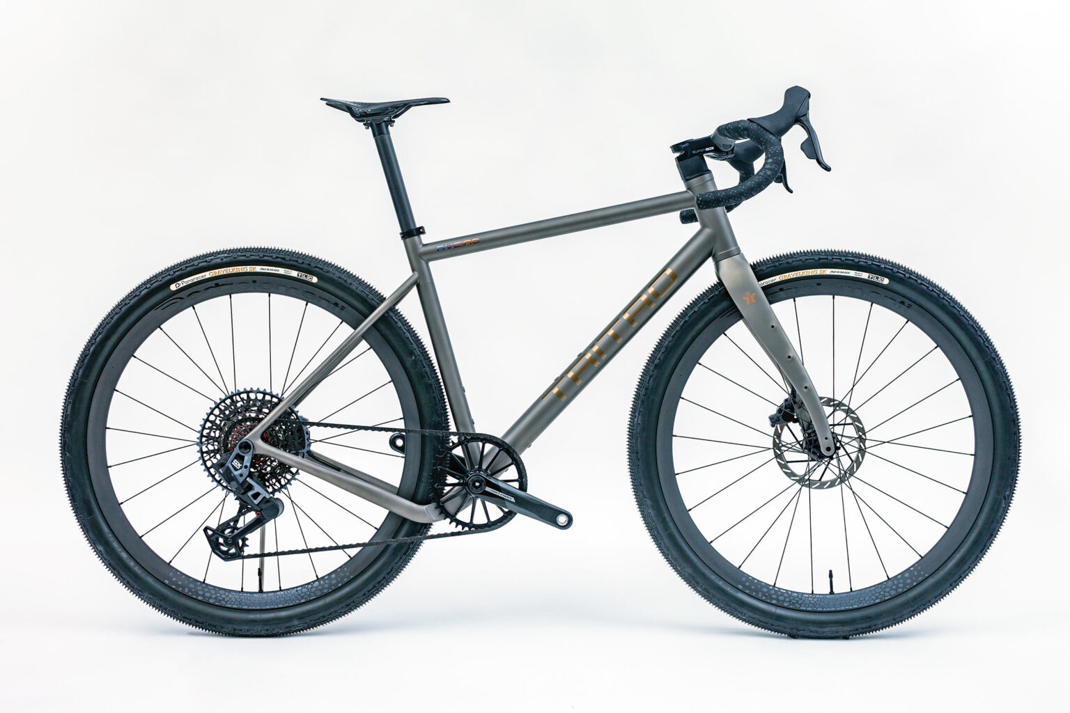 Tritao-Aveiro-3D-titanium-gravel-bike-1-1536x1024.jpg