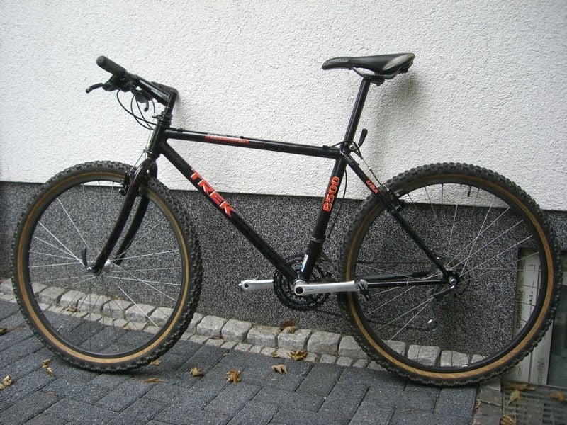 Trek8500a.JPG