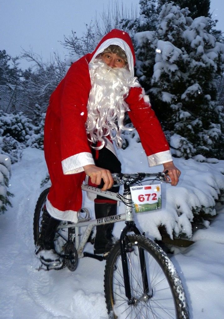 weihnachtsyeti.jpg